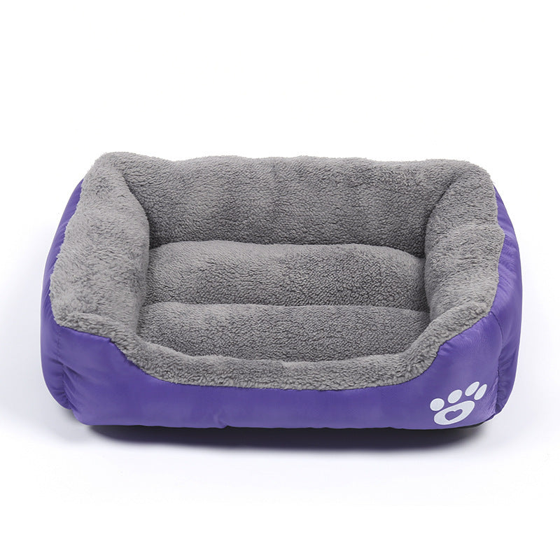 Soft Fleece Pet Bed with Waterproof Base for Small, Medium and Large Pets
